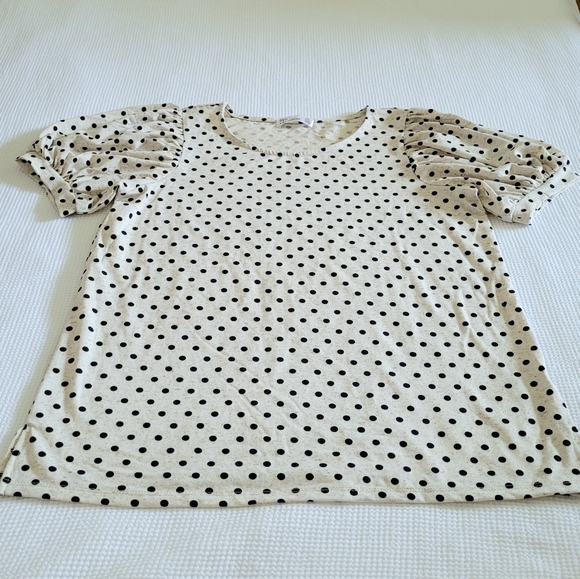 89th + Madison Polka Dot Top - NWT - Picture 10 of 12
